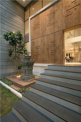 Дизайн дома с красивым входом