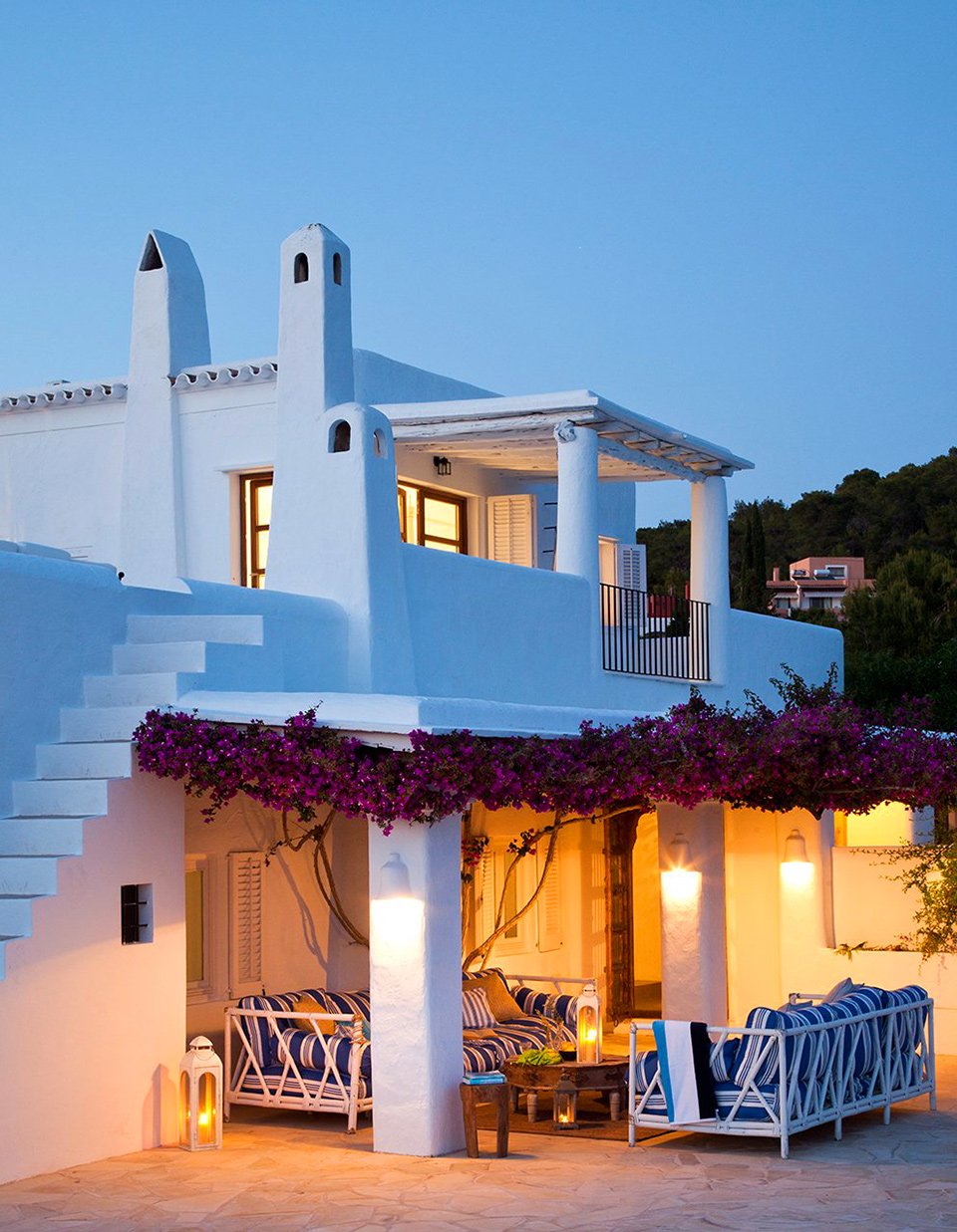 Греческий белый дом