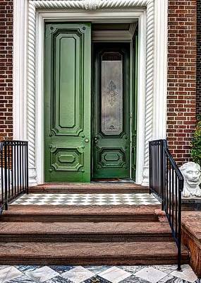 Фото двери на доме в английском стиле