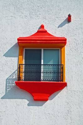 Дизайн дома красного цвета в авторского стиле