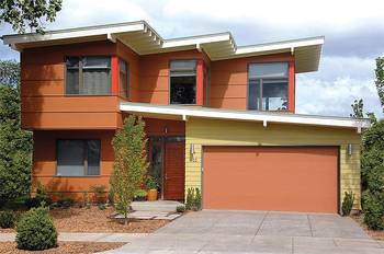 Пример отделки частного дома оранжевого цвета в кантри стиле