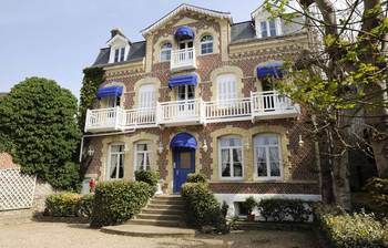 Красивый дом в французском стиле