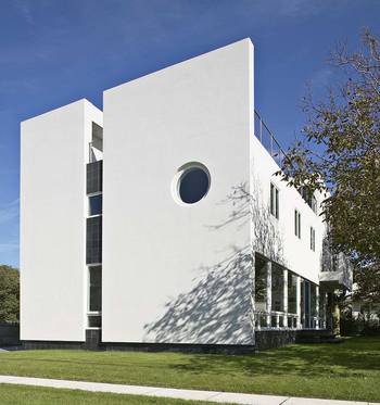 Оформление фасада дома в современном стиле