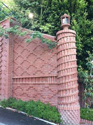 Фото колонн на загородном доме