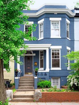 Фото дома синего цвета