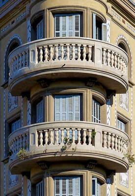 Балконы на загородном доме