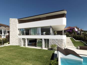 Оформление фасада дома в прерий стиле