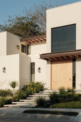 Оформление фасада дома в восточном стиле