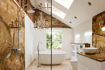 Дизайн ванной комнаты частного дома  в современном стиле.
