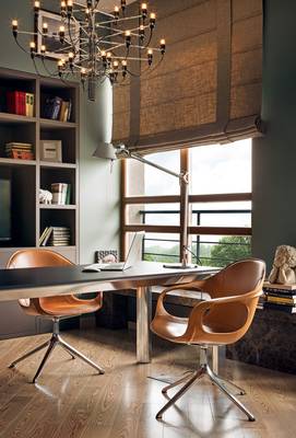 Дизайн интерьера кабинета в коттедже в современном стиле.