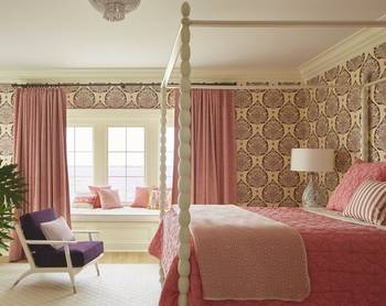 Красивый дизайн спальни в стиле фьюжн.