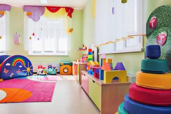 Интерьер детской комнаты в частном доме.